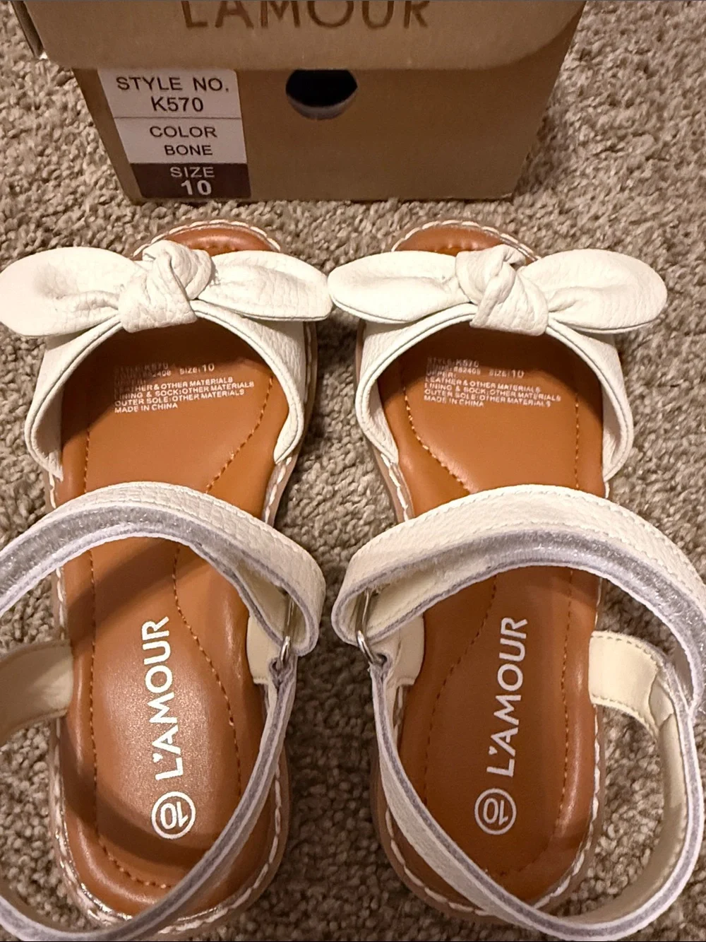 L'Amour White Knot-Front Girls' Sandals